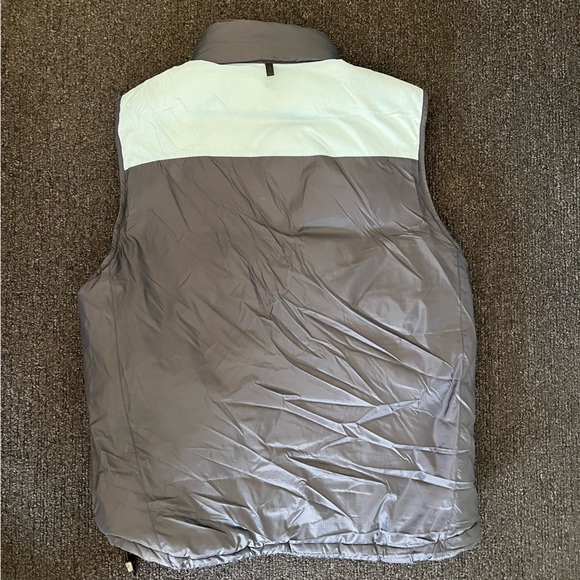 Vintage 1970s Retro Reversible Men’s Puffer Vest. Navy Size L. - Picture 3 of 11